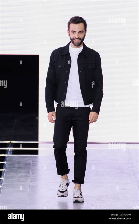 nicolas ghesquiere designer